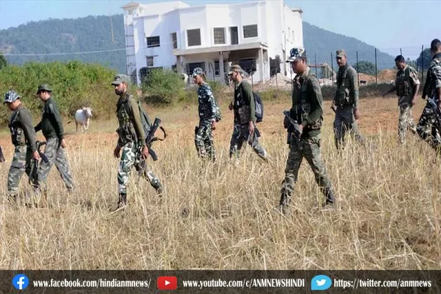 तेलंगाना में CRPF के दो जवानों के बीच फायरिंग