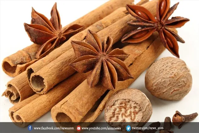 बेदाग और निखरी स्किन के लिए दालचीनी