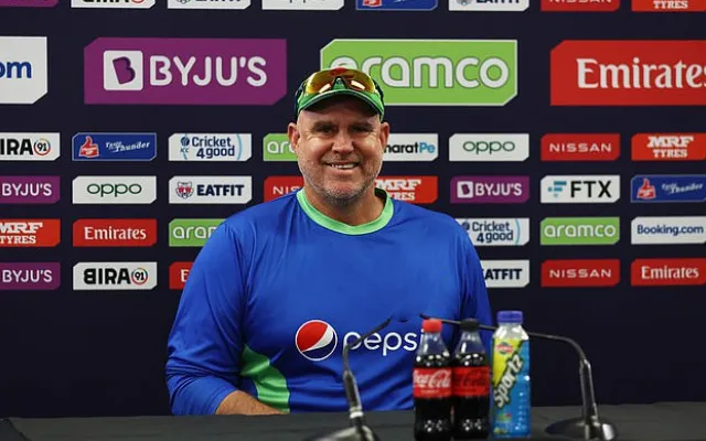 Matthew Hayden offers to help Aussies