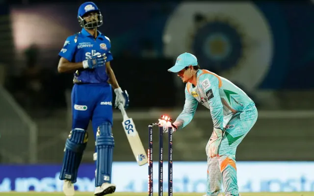 Jaydev Unadkat, Quinton de Kock
