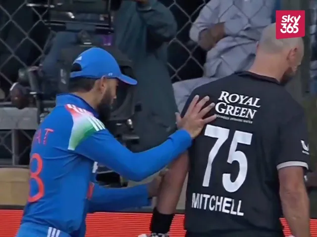 New Zealand Batter Daryl Mitchell and Virat Kohli
