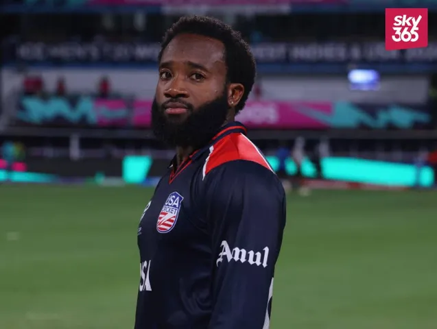 USA Batter Aaron Jones