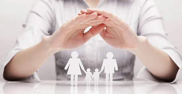 Women treasure images on connected devices more than Men, yet fail to protect them
