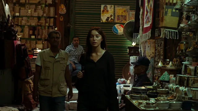 Filmmaker Neil Burger Gets Candid About Female Leads, Inheritance's Release, And Shah Rukh Khan