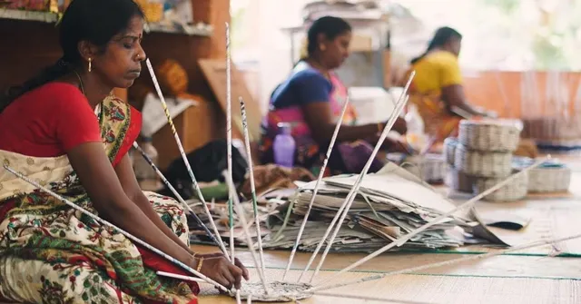 These 4 Tamil Nadu Projects Are Turning Everyday Waste Into Something Useful & Beautiful