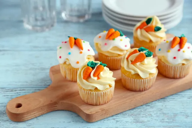 Carrot Cup Cake With Cream Cheese Frosting