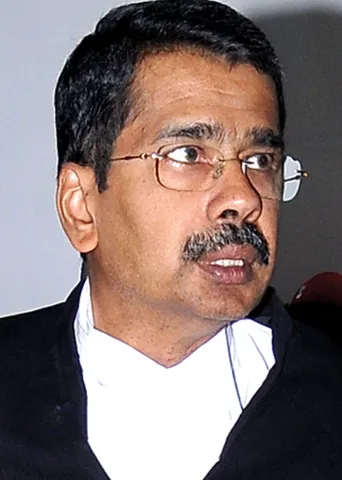ராங்-கால் : 18 எம்.எல்.ஏ. 3-வது நீதிபதி வேகம்!