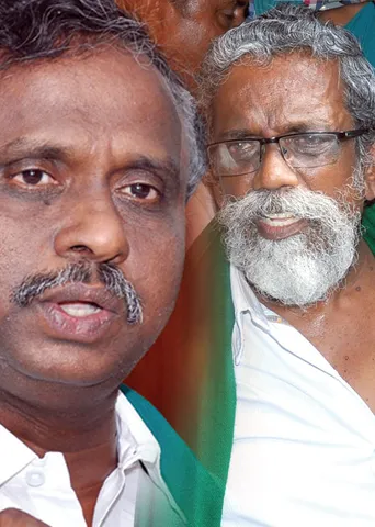 உதிர்ந்து கிடக்கும் விவசாயிகள் ஒற்றுமை!