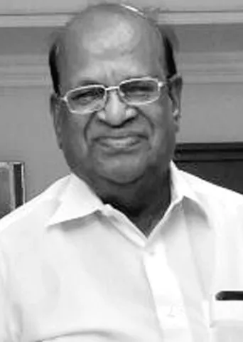 கனவுலகை நோக்கி நடைபோடுவோம்! முன்னாள் அமைச்சர் கவிஞர் வேழவேந்தன் சிறப்பு நோகாணல்