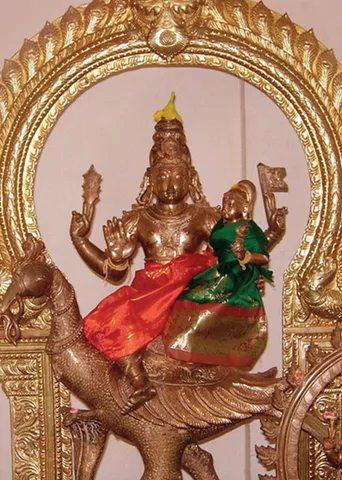 குறமகள் தழுவிய ஞானமலைக் குமரன்!