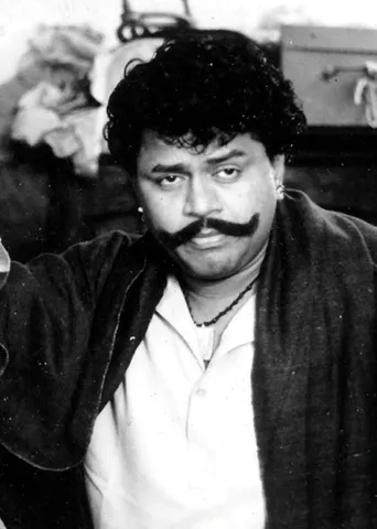 கர்ஜனை! - இளையவேள் ராதாரவி (101)