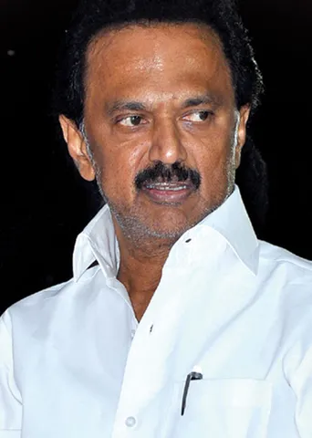 ராங்-கால் : தலைவர் மு.க.ஸ்டாலின்! தயாராகும் தி.மு.க.! ரெய்டு ஃபைல்களை தூசு தட்டும் டெல்லி! .தி.மு.க. திக்.. திக்..!