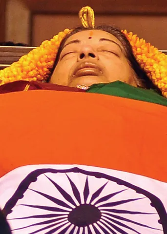 அம்பலம்! பதவிக்காக ஜெ. பிணத்தில் அரசியல்!