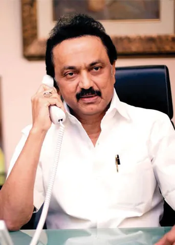 ராங்கல் : 20 தொகுதி யாருக்கு? அதிர வைத்த உளவுத்துறை சர்வே!