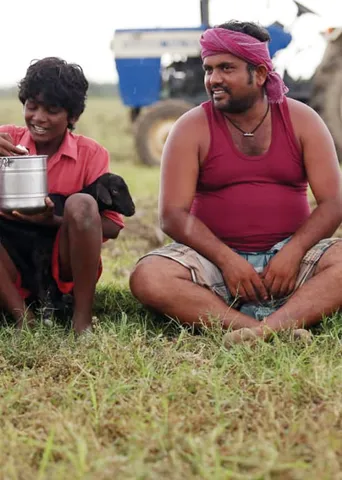 தப்பு பண்ணச் சொல்லும் பள்ளிகள்!'' -தயாரிப்பாளர் நிஜவெடி!