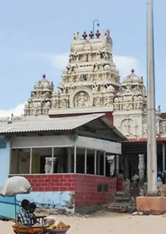 கடல் என்னும் தெய்வம்!
