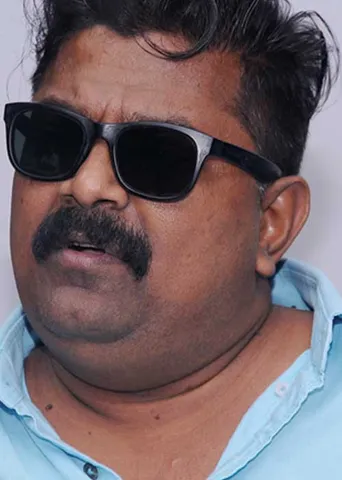 மிஷ்கின் சீட்டிங் சரண்டர்!