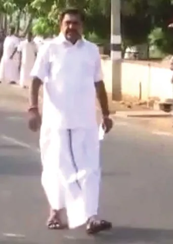 பதவி தப்புமா? அடுத்த 4 தொகுதி! களமிறங்கும் அமைச்சர்கள் படை!
