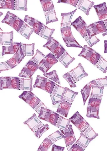 ஆளுக்குத் தகுந்தது போல பண மழை! -கடைசி நேர கரன்சி விநியோகம்!