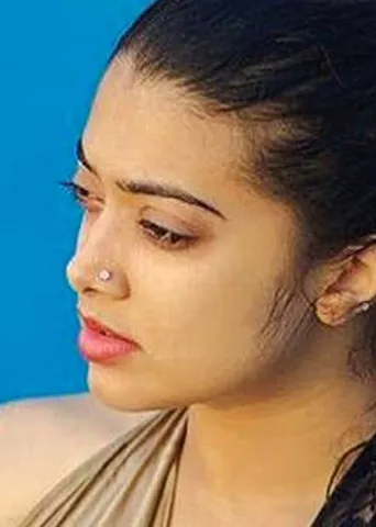 டோலிவுட்... மல்லுவுட்... சாண்டல்வுட்... பாலிவுட்... ஒன்லி லேடீஸ் மேட்டர்ஸ்...