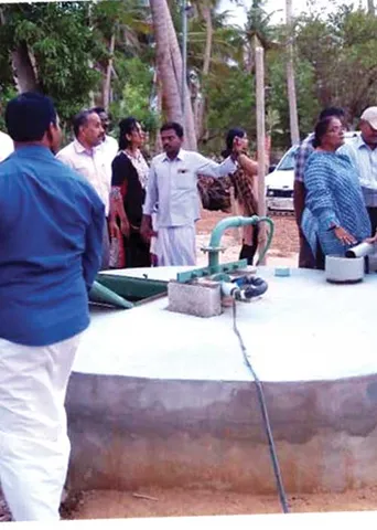 வந்தார்கள்... சென்றார்கள்...! -தண்ணீர் பற்றாக்குறை ஆய்வு!
