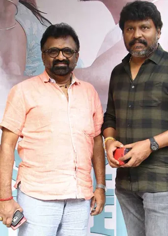 ஹீரோக்களான பி.ஆர்.ஓ.க்கள்! அடங்காத டி.சிவா!
