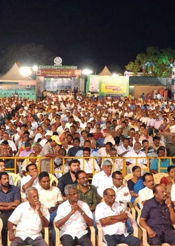 அறிவுச் சுடரை ஏற்றிய ஈரோடு புத்தகத் திருவிழா!