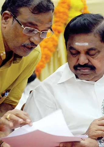 அமெரிக்கா-இங்கிலாந்தில் ரெடியான ஏஜெண்ட்டுகள்! இ.பி.எஸ் டூர் ரகசியம்!