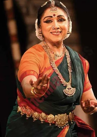 ரேவதியின் பரதம், பரவசம்!