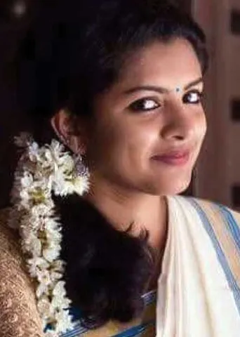 மலையாளக் கரையோரம்... (கேரள ஹீரோயின்களைப் பற்றிய செய்திக் குறிப்பு)