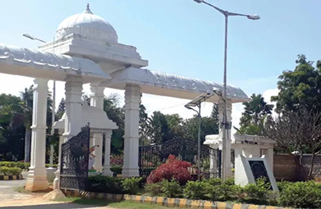திராவிட மக்கள் கைக்கோர்க்க வேண்டும்! ஆந்திர எம்.பி.யின் அசத்தல் பேச்சு!