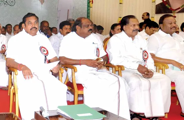 பன்னீருக்கு வேட்டு வைக்கும் எடப்பாடி!