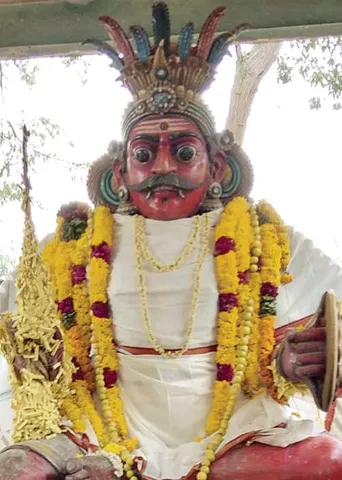 குடிப்பழக்கத்தைத் திருத்தும் வீரபத்திர அய்யனார் -எஸ்.பி.சேகர்