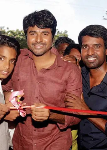 சூப்பர் ஃபாஸ்ட் சூரி