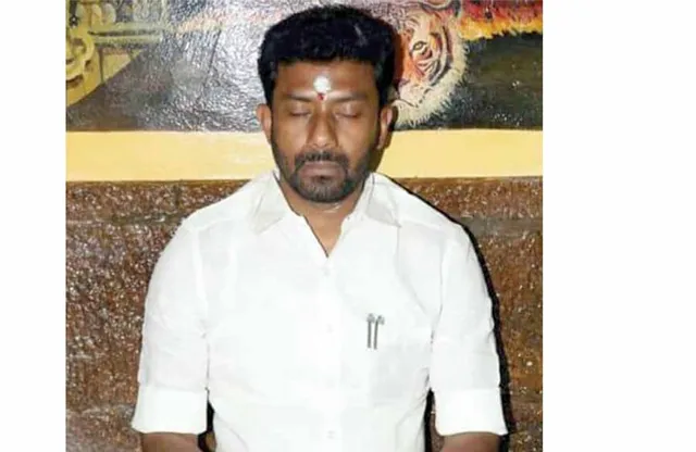 சிக்னல்  தவப் புதல்வனின் தர்ம யுத்தம்!