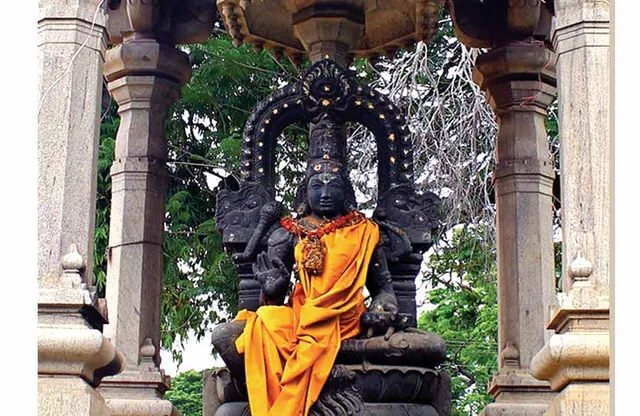 தமிழன்னைக்கு ஆபத்து! -கொந்தளிக்கும் மதுரை!