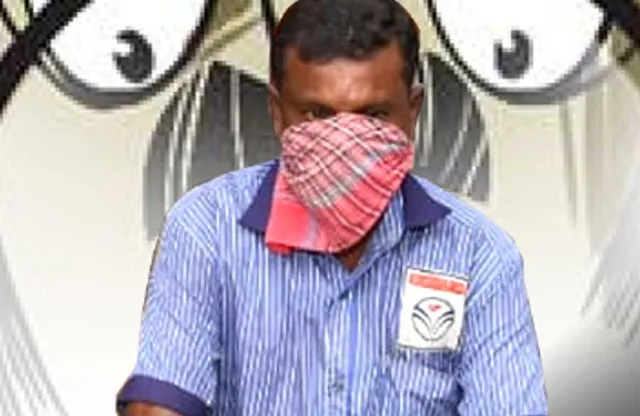 கடை திறக்கு முன்னே கல்லா கட்டிய அரசியல் புள்ளிகள்!-முதலீடு இல்லா வியாபாரம்!