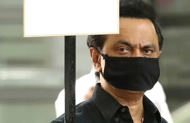 குடிமகன்கள் தந்த காசில் அரசு ஊழியர்களுக்கு சம்பளம்! -தமிழக கஜானா நிலவரம்!