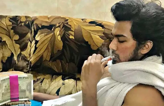 காசியால் பாதிக்கப்பட்ட பெண்களுக்கு காவல்துறை டார்ச்சர்!