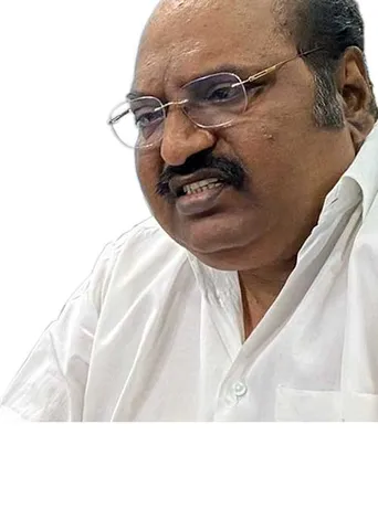 அன்பழகன் முதல் அரவிந்த் கெஜ்ரிவால் வரை… அரசியல்வாதிகளை ஆட்டிவைக்கும் வைரஸ்!