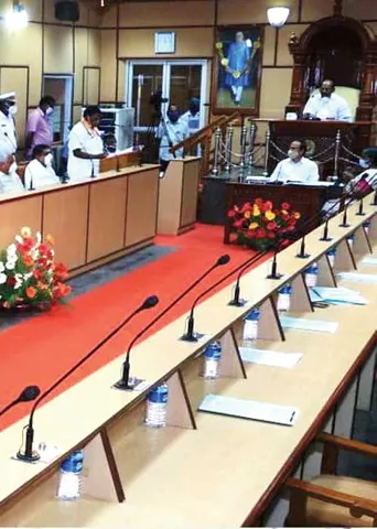 புயலைக் கிளப்பிய கலைஞர் பெயர்! -புதுச்சேரி ஆளுங்கூட்டணி கர்... புர்