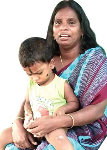 கைக்குழந்தையுடன் போராடும் பெண்! கணவன் மரணத்தில் விலகாத மர்மம்! - அலைக்கழிக்கும் அரசு!