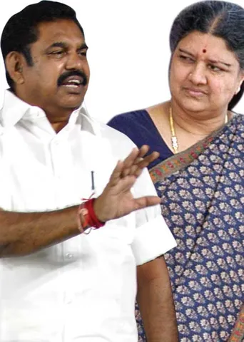 அ.தி.மு.க. யார் வசம்? டெல்லியில் நடந்த ரகசிய ஆலோசனை!
