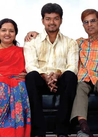 ஆட்டிவைக்கும் அரசுகள்! அப்பா-மகன் ஃபைட்! அல்லாடும் மன்ற நிர்வாகிகள்!