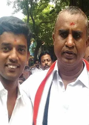 மாட்டிக்கிட்டாங்க! தேர்தலுக்காக காத்திருந்த சி.பி.ஐ.