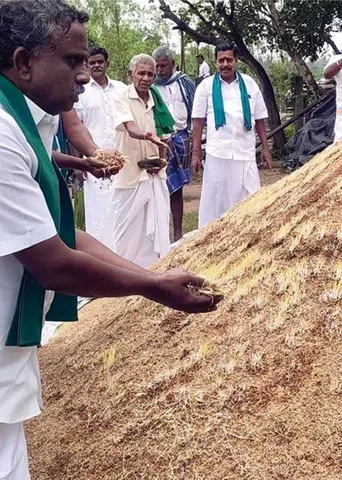 கண்ணீர்ப் பொங்கல்! கருணை கட்டாத இயற்கை! -கதறும் விவசாயிகள்!