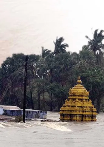 வீணாய்ப்போன 31 டி.எம்.சி. வெள்ளக்காடான ஊர்கள்