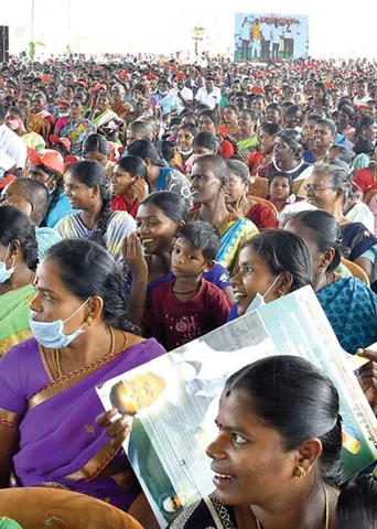 ஓட்டுக்கு நோட்டு! மகளிர் படை ரெடி! இலையை சமாளிக்குமா சூரியன்?