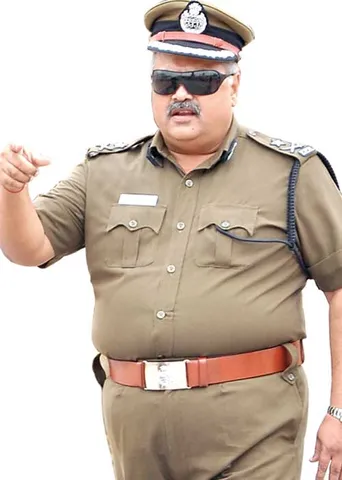 ராஜேஷ்தாஸ் லீலைகள்! அம்பலப்படுத்தும் அதிகாரிகள் வாட்ஸ் ஆப்!
