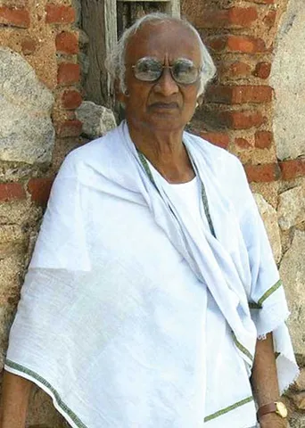 இலக்கியவாதிக்கு அரசு மரியாதை -இதயங்களில் வாழும் கி.ரா.